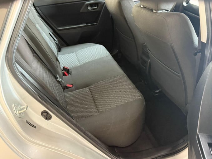 2013 Toyota Auris