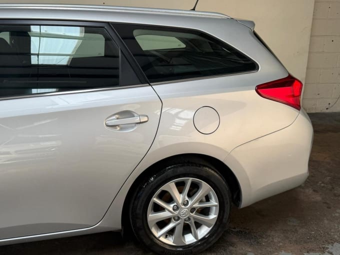 2013 Toyota Auris