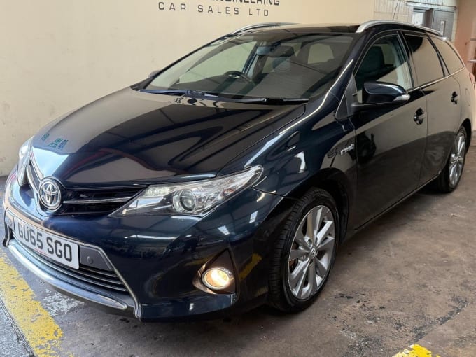 2015 Toyota Auris