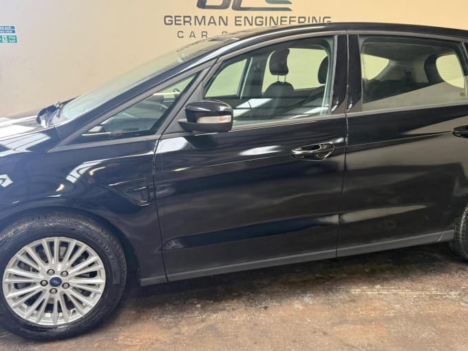 2016 Ford S-max