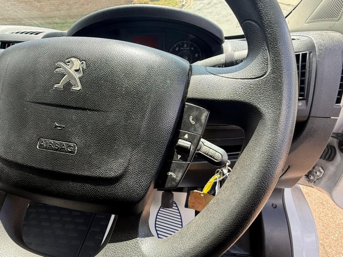 2021 Peugeot Boxer
