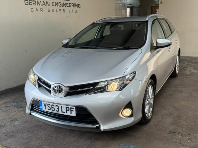 2013 Toyota Auris