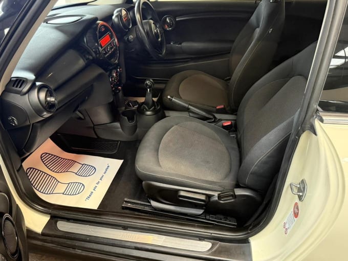 2014 Mini Hatch