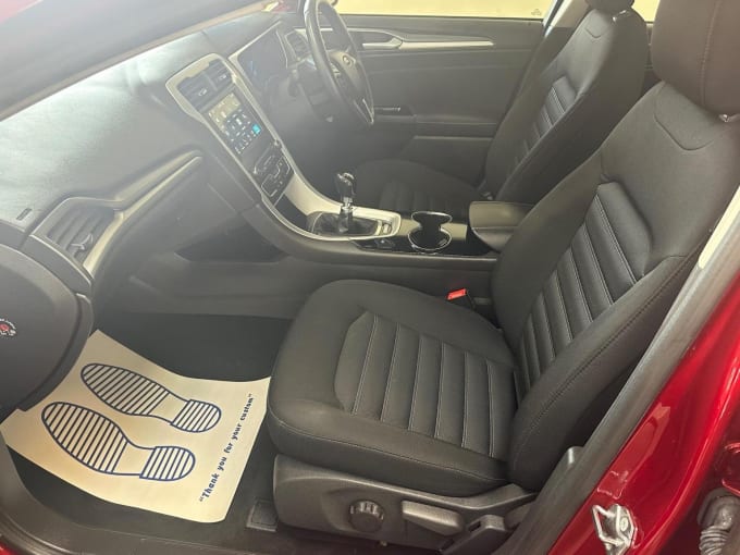 2016 Ford Mondeo