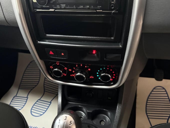 2014 Dacia Duster