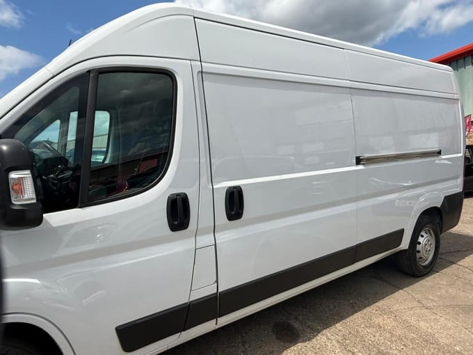 2021 Peugeot Boxer