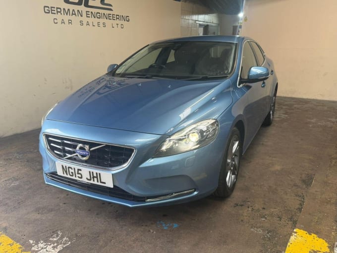 2015 Volvo V40