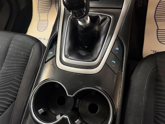 2016 Ford S-max