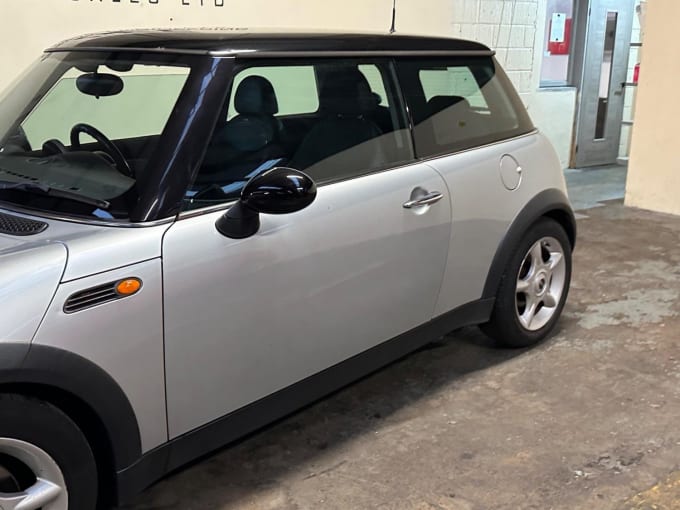 2004 Mini Hatch