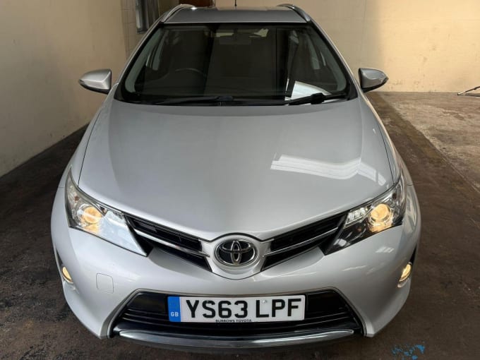 2013 Toyota Auris