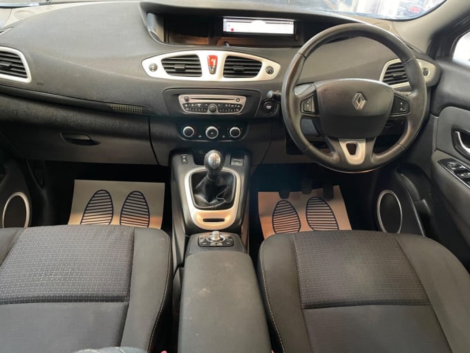 2010 Renault Grand Scenic