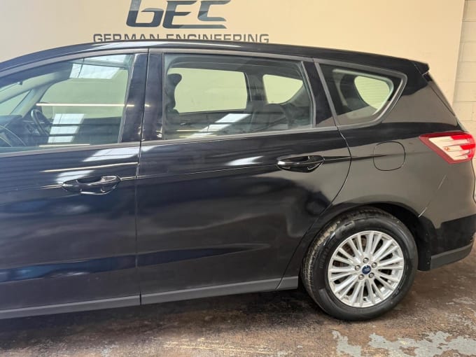 2016 Ford S-max