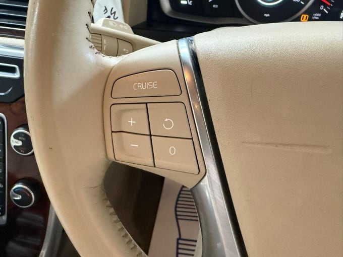 2013 Volvo V70