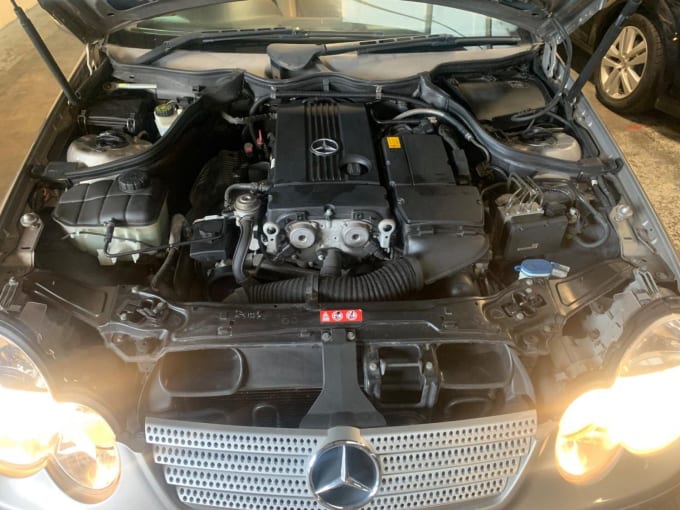 2005 Mercedes-benz C Class