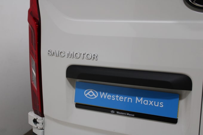 2024 Maxus Deliver 9