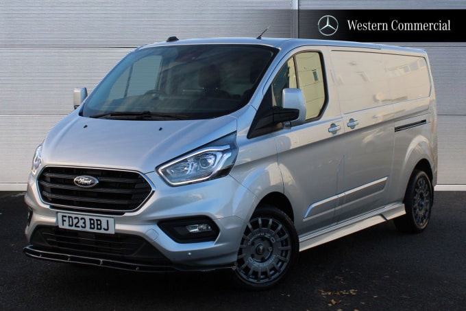 2023 Ford Transit Custom