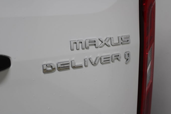 2024 Maxus Deliver 9