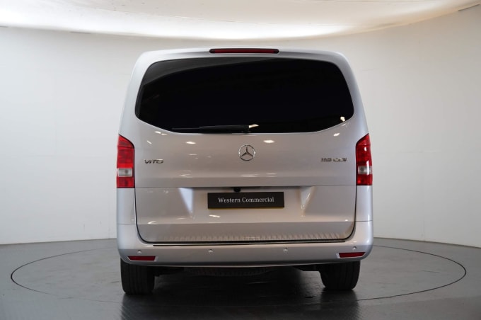 2022 Mercedes-benz Vito