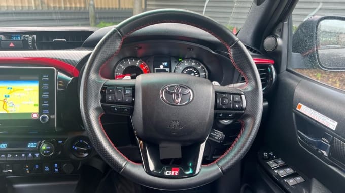 2023 Toyota Hilux