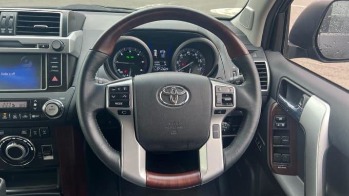 2015 Toyota Land Cruiser