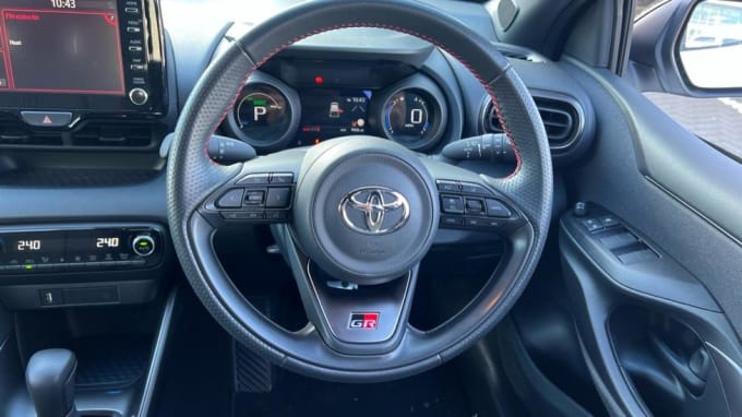 2022 Toyota Yaris