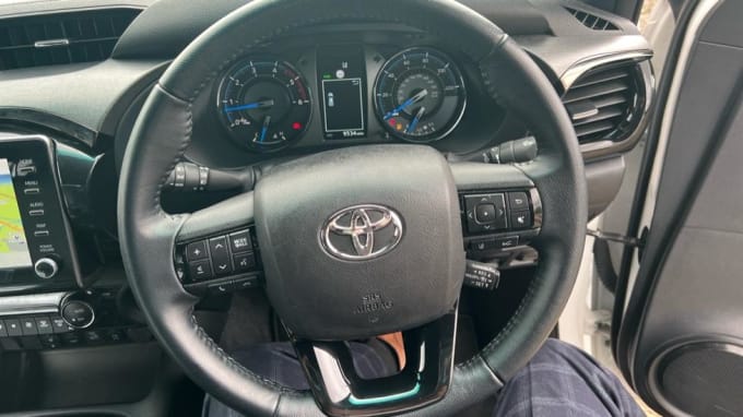 2022 Toyota Hilux