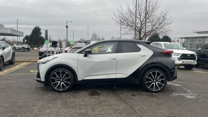 2024 Toyota C-hr