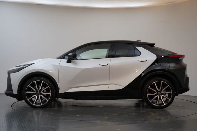 2024 Toyota C-hr