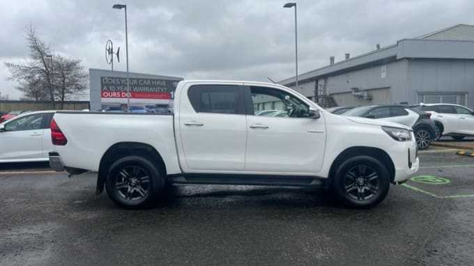 2021 Toyota Hilux