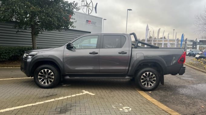 2023 Toyota Hilux