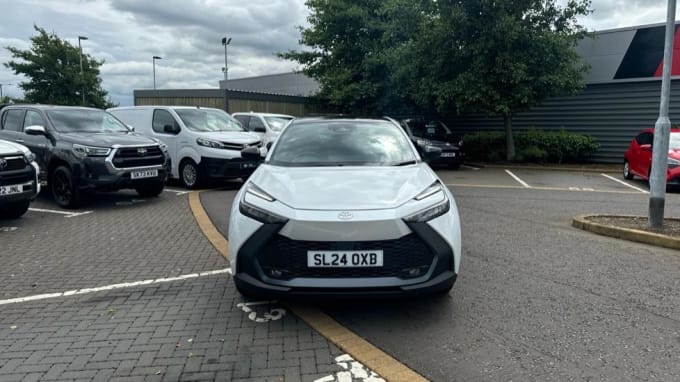 2024 Toyota C-hr