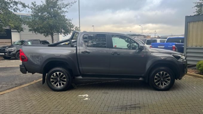 2023 Toyota Hilux