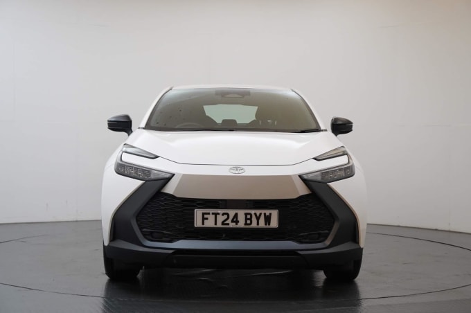 2024 Toyota C-hr