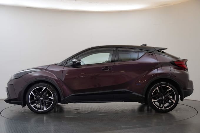 2023 Toyota C-hr