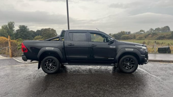 2021 Toyota Hilux