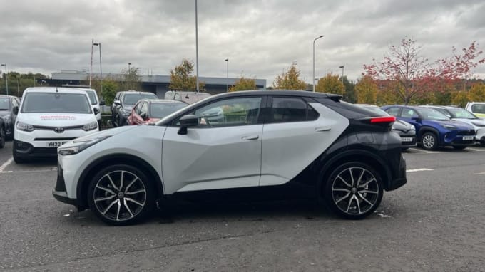 2024 Toyota C-hr