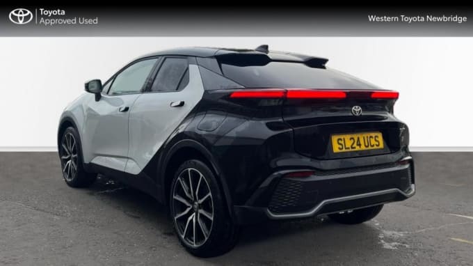 2024 Toyota C-hr