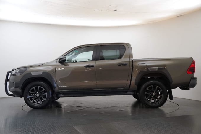 2023 Toyota Hilux