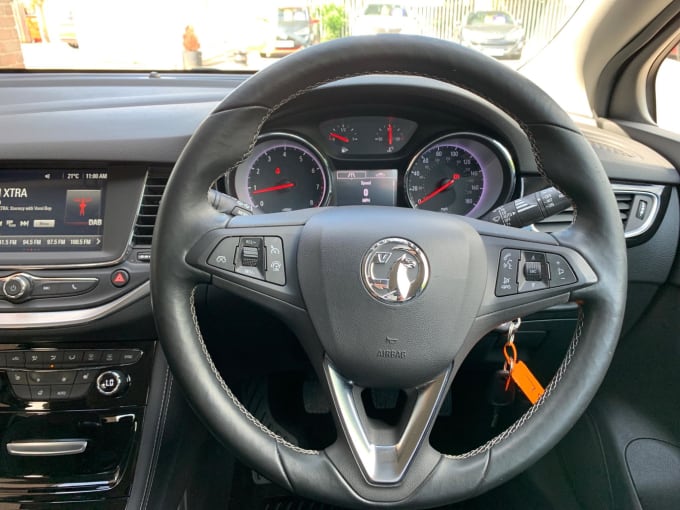 2025 Vauxhall Astra