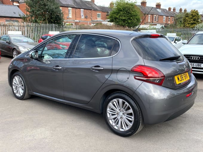 2025 Peugeot 208