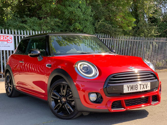 2025 Mini Hatch