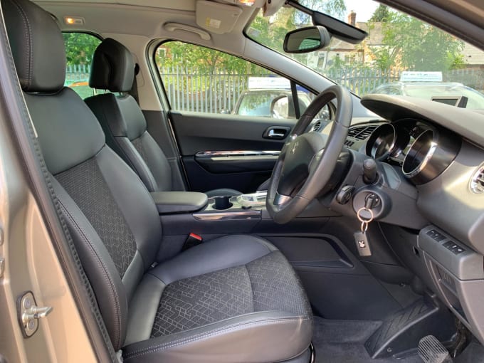 2025 Peugeot 3008