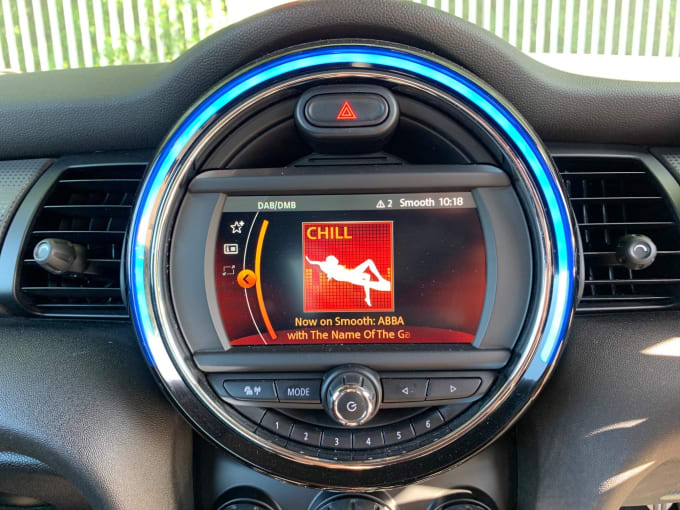 2025 Mini Hatch