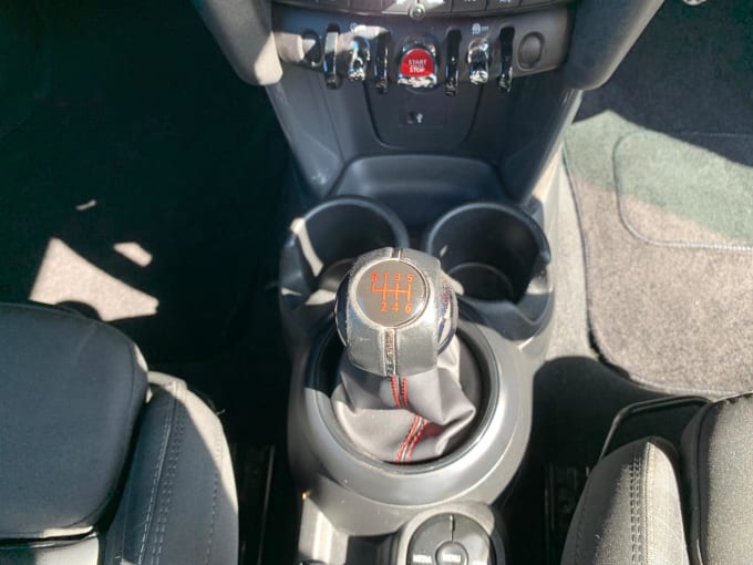 2025 Mini Hatch