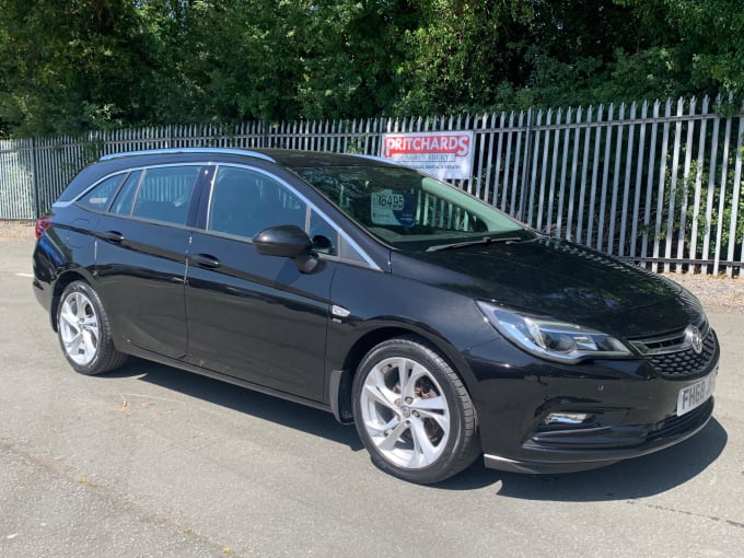 2025 Vauxhall Astra