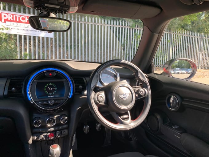 2025 Mini Hatch