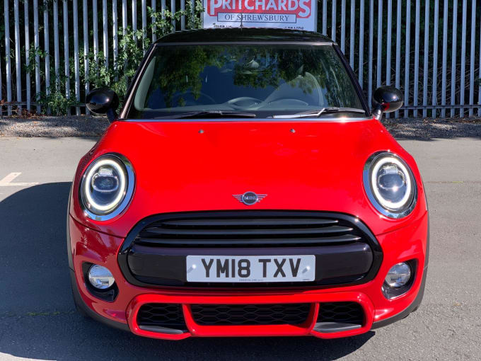 2025 Mini Hatch