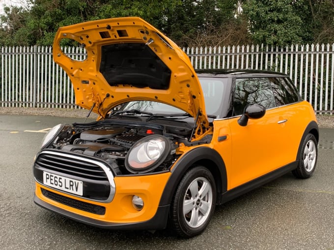 2024 Mini Hatch