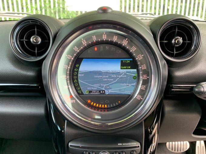 2025 Mini Countryman