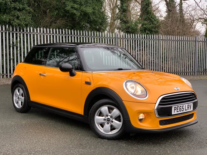 2024 Mini Hatch